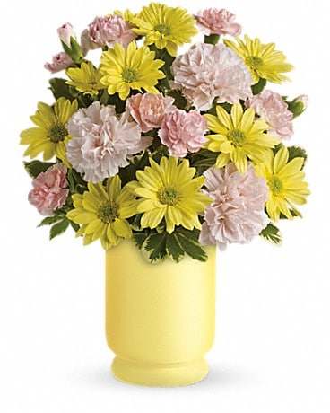 Teleflora's Bright Day Bouquet Bouquet